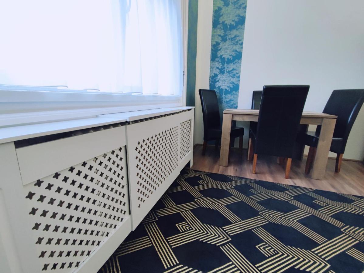 Central Palace Apartman 데브레첸 외부 사진