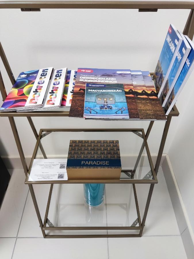 Central Palace Apartman 데브레첸 외부 사진